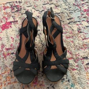 Qupid black open toe wedges, size 7.5